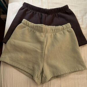 Aritzia cozy fleece perfect shorts